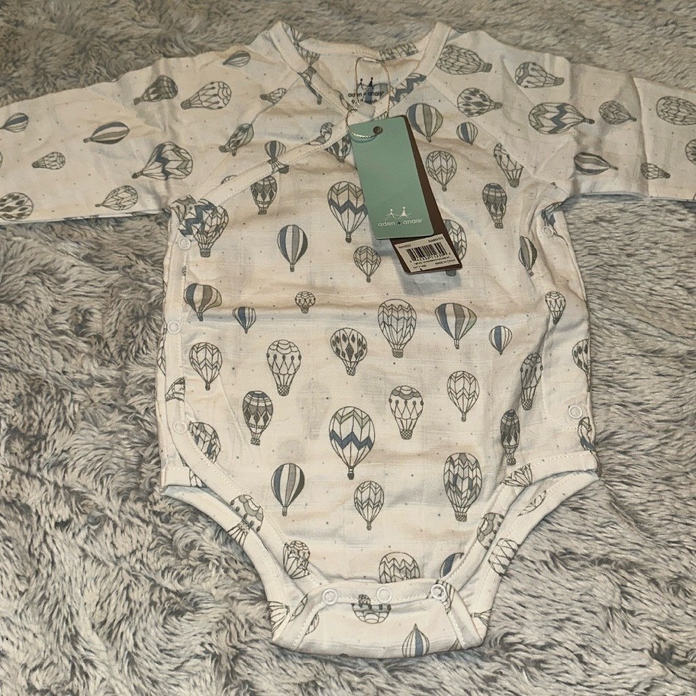 Aden + Anais 9-12M Long Sleeve Kimono Bodysuit Hot Air Balloon Muslin AA1016 NWT